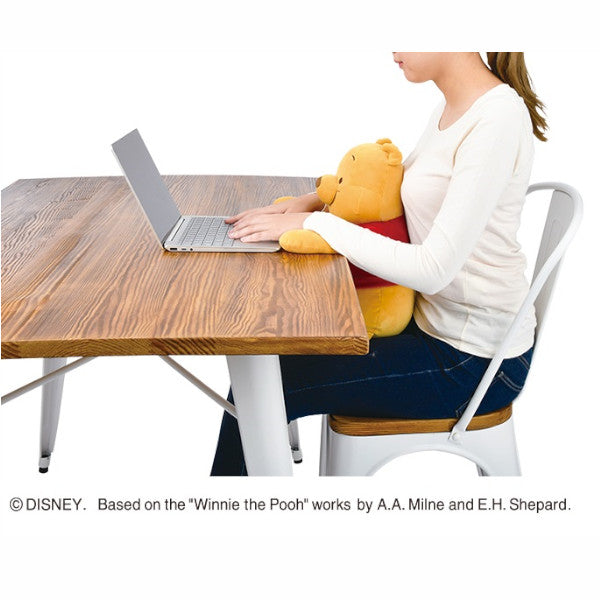 リラワーク 背筋ピーン抱きまくら 抱き枕 ディズニー クッション ぬいぐるみ 姿勢 サポート オフィス パソコン りぶはあと プレゼント ギフト プーさん 80111-42